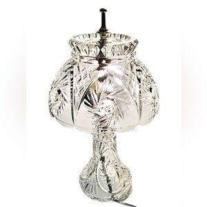 Vintage Lead Crystal Boudoir or Parlour Table Lamp*